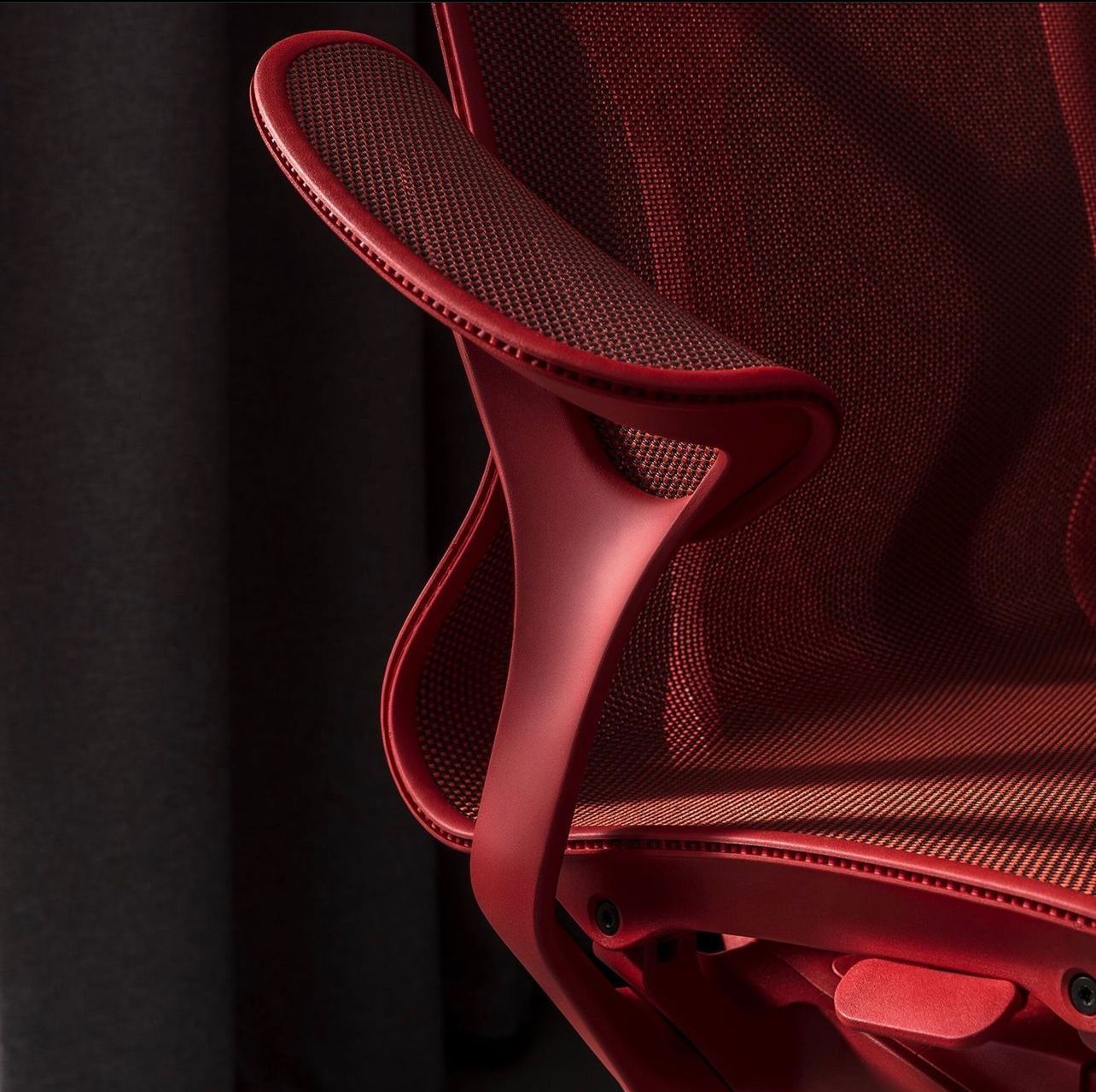 Herman Miller Cosm Designer Chair, High Back, Leaf Arms