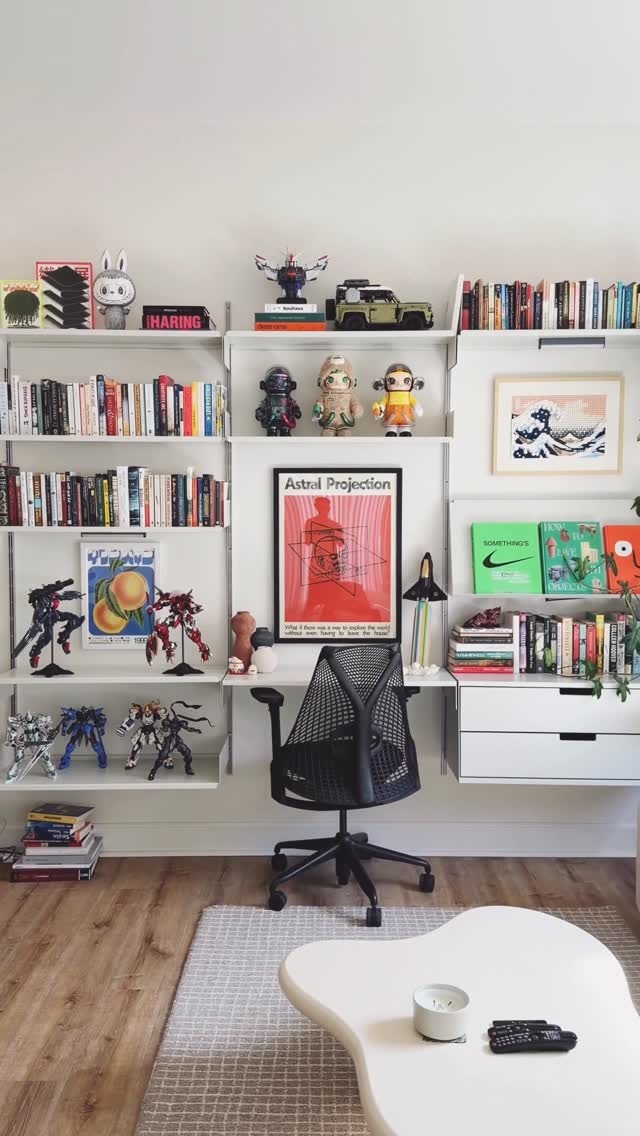 Herman Miller Sayl Chair, Fully Adjustable Arms & Lumbar