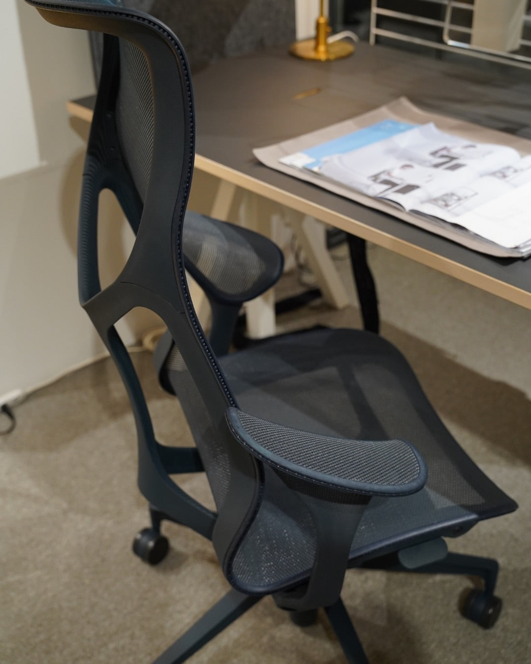 Herman Miller Cosm Designer Chair, High Back, Leaf Arms