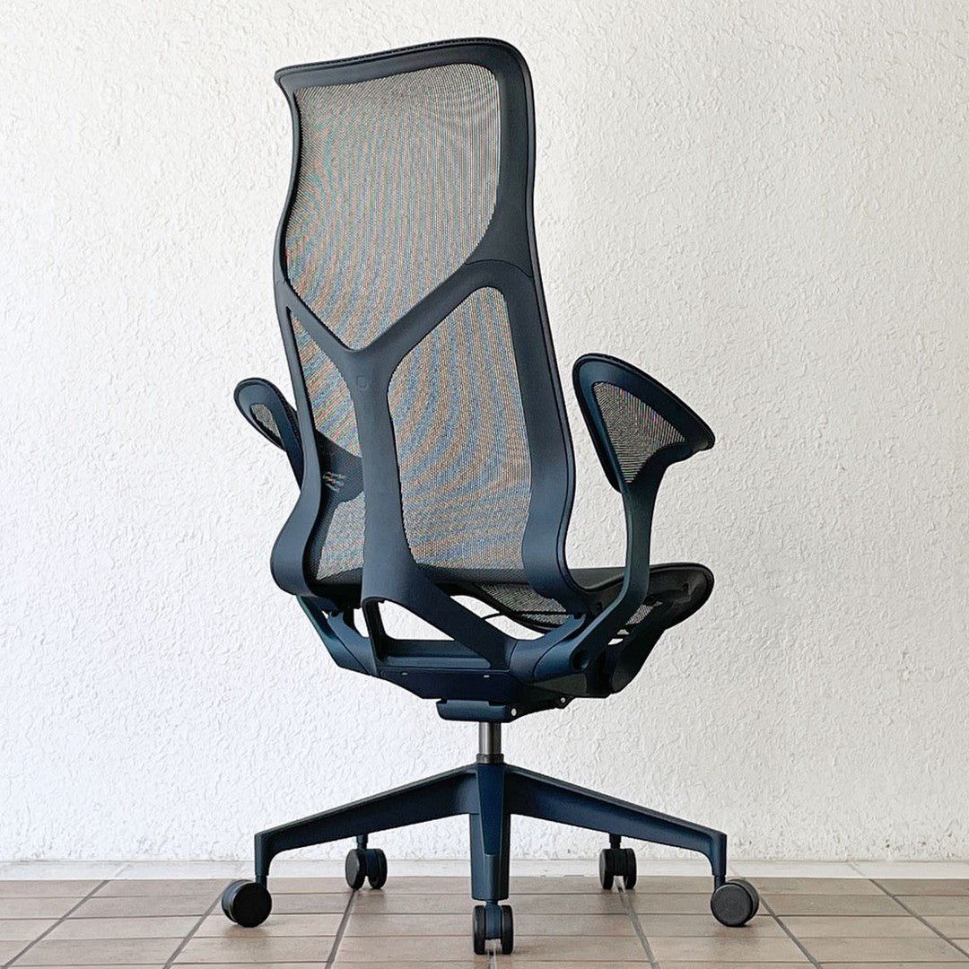 Herman Miller Cosm Designer Chair, High Back, Leaf Arms
