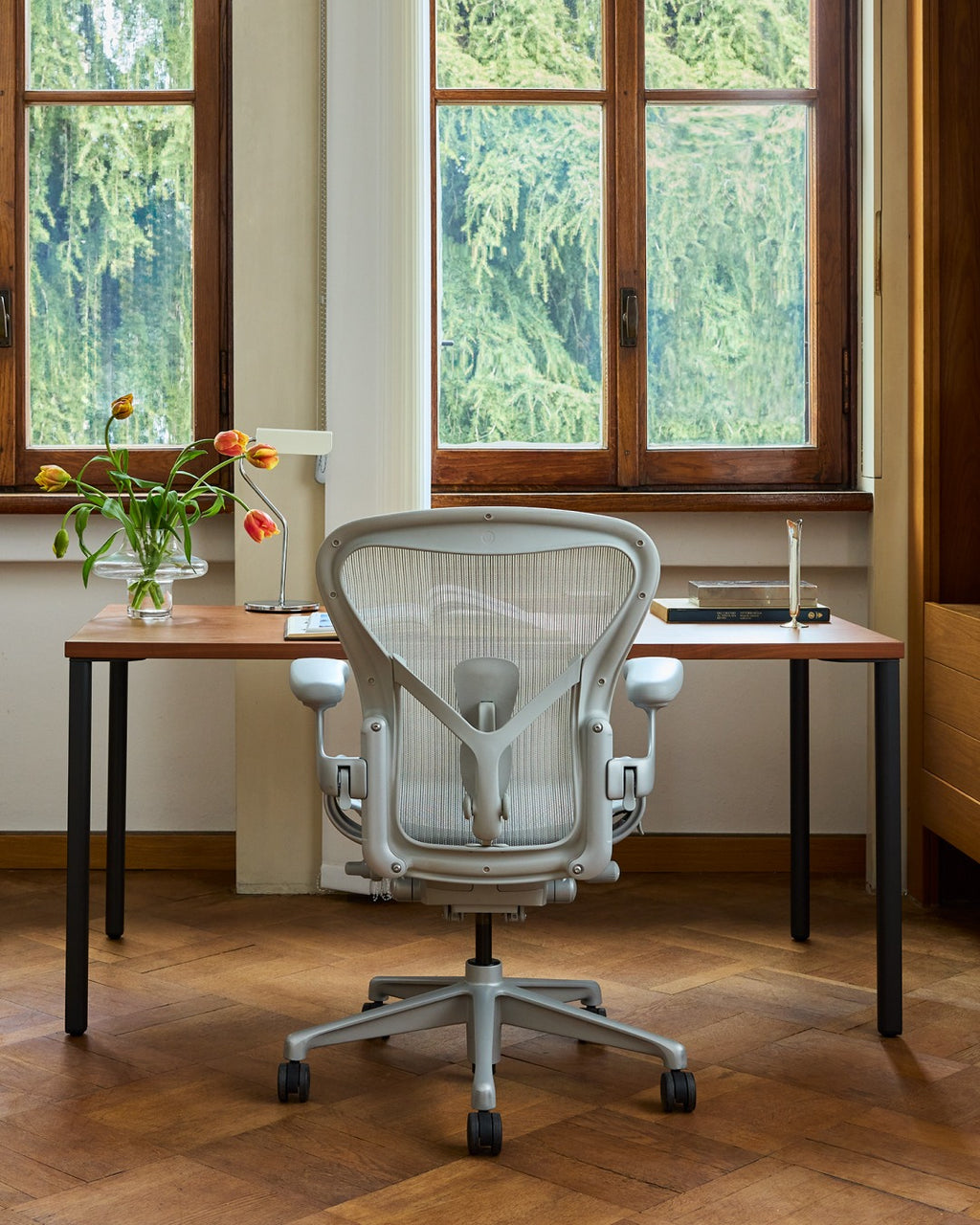 Herman Miller Aeron Remastered Chair, Mineral