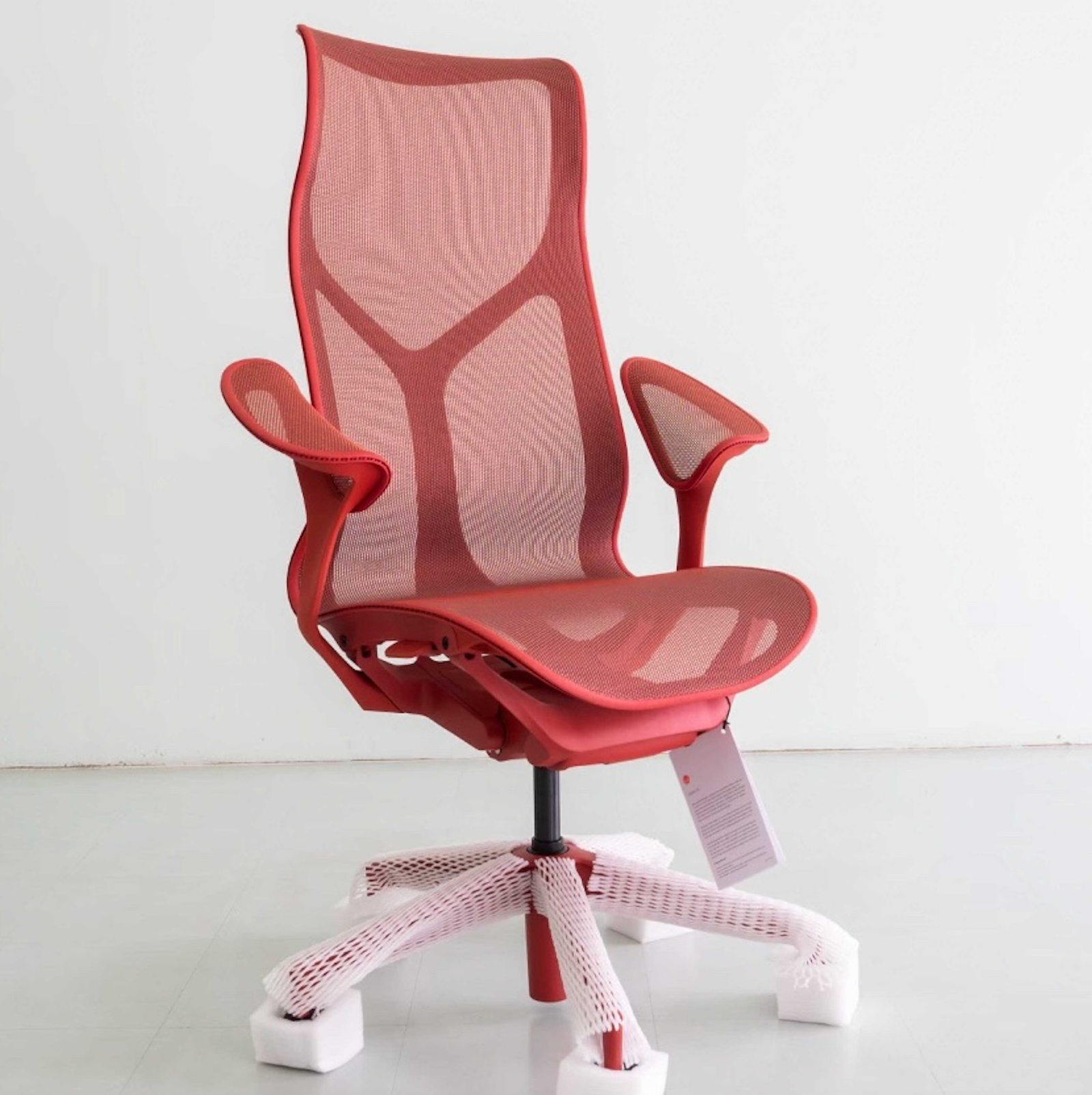 Herman Miller Cosm Designer Chair, High Back, Leaf Arms