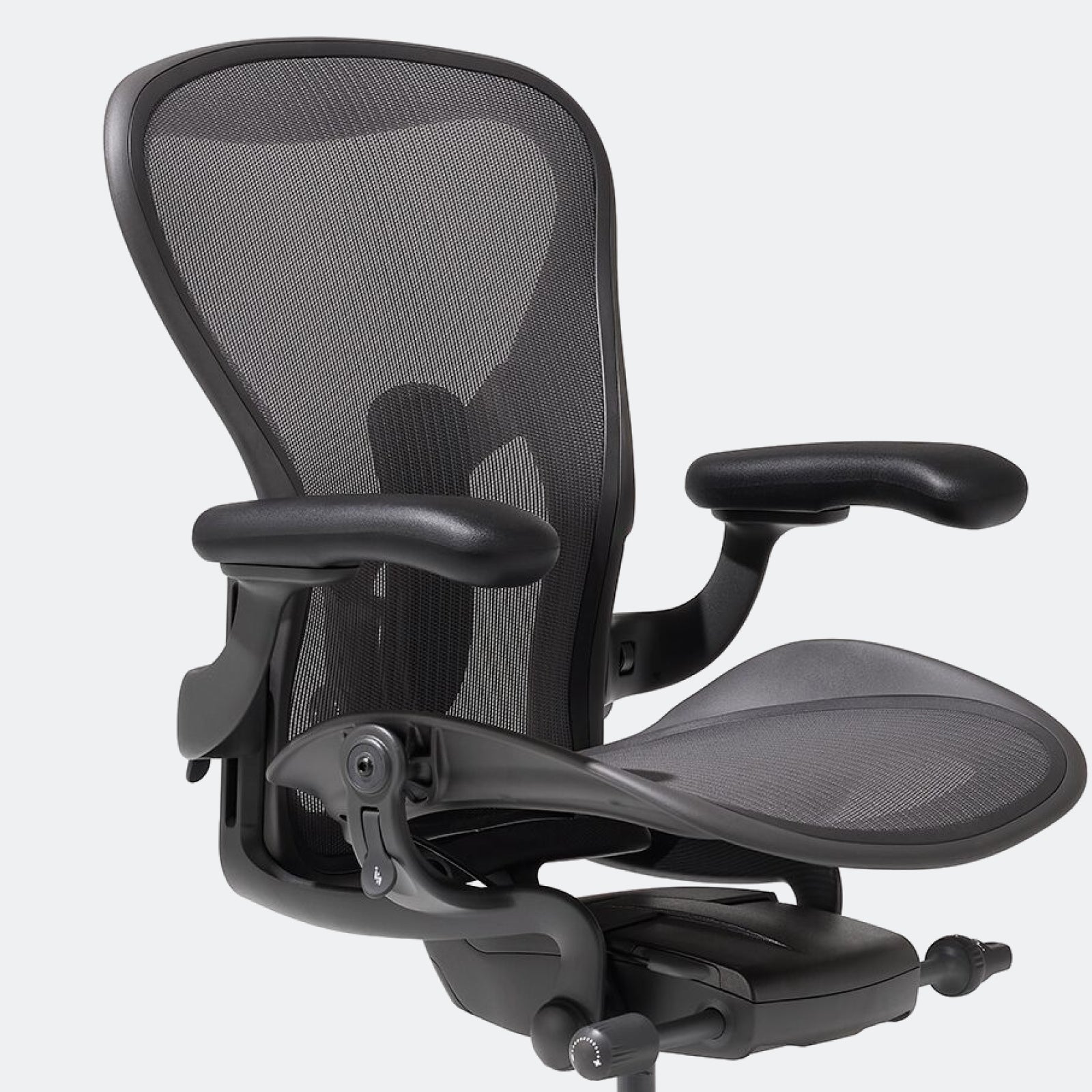 herman miller aeron remastered chair graphite cover image