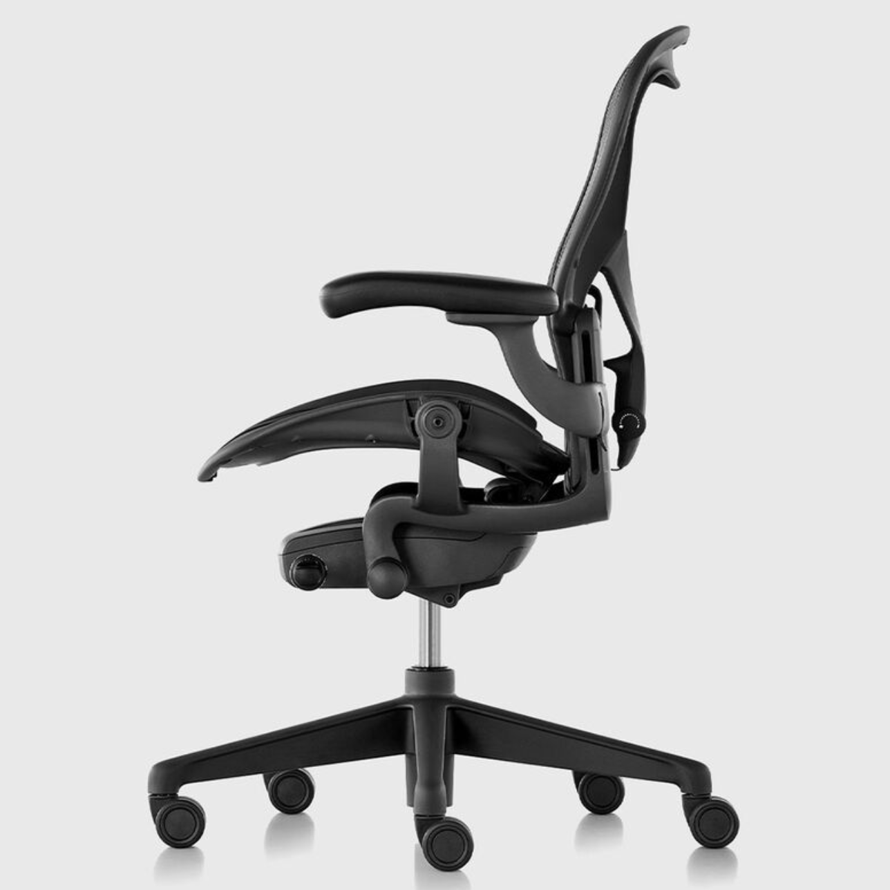 herman miller aeron remastered graphite chair product image side left